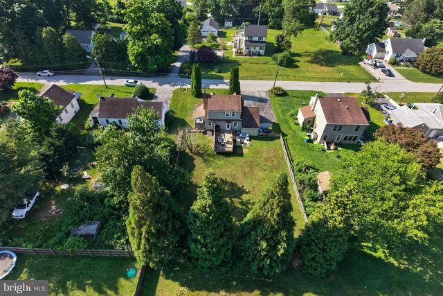 29 WASHINGTON LN, Coatesville, PA 19320