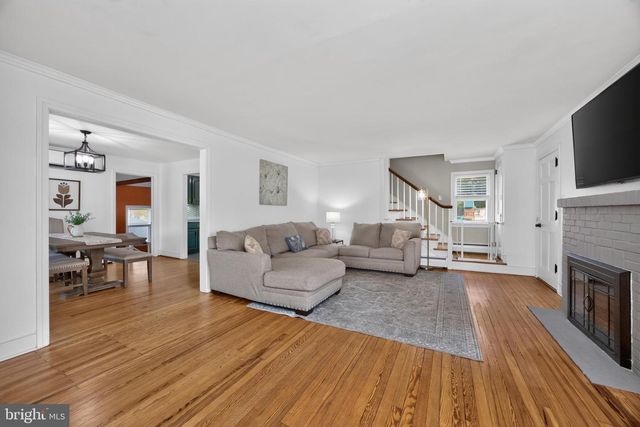 29 WASHINGTON LN, Coatesville, PA 19320