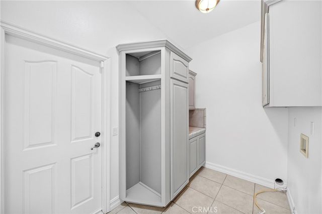 13295 SEA GULL Drive, Victorville, CA 92395