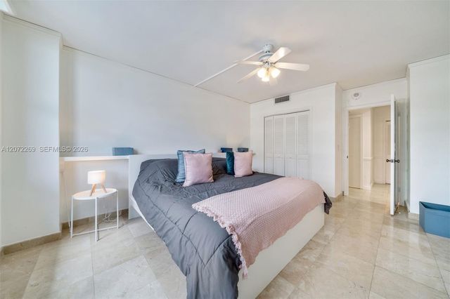 9801 Collins Avenue 19H, Bal Harbour, FL 33154