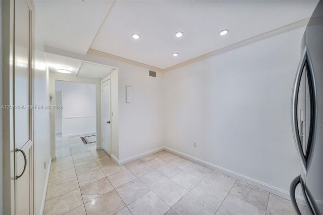 9801 Collins Avenue 19H, Bal Harbour, FL 33154