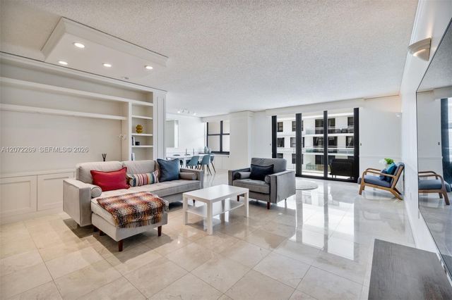 9801 Collins Avenue 19H, Bal Harbour, FL 33154