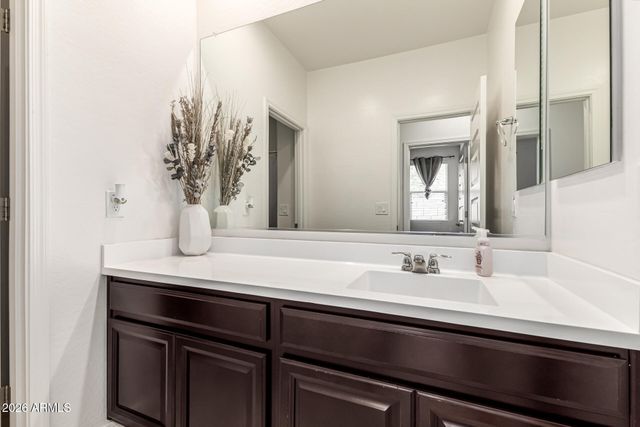 10336 W HUGHES Drive, Tolleson, AZ 85353