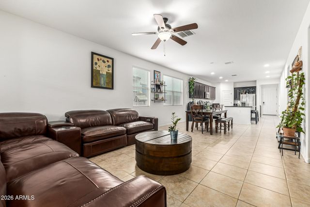 10336 W HUGHES Drive, Tolleson, AZ 85353