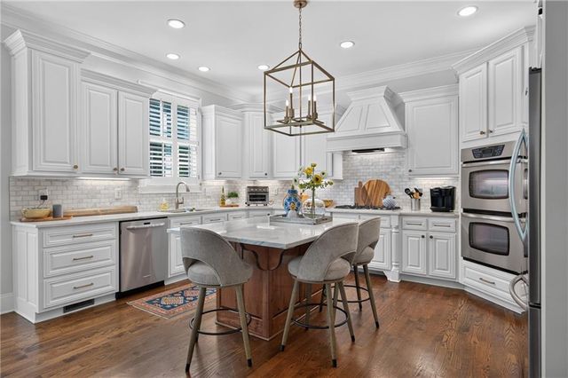 605 Hickory Mill Lane, Milton, GA 30004