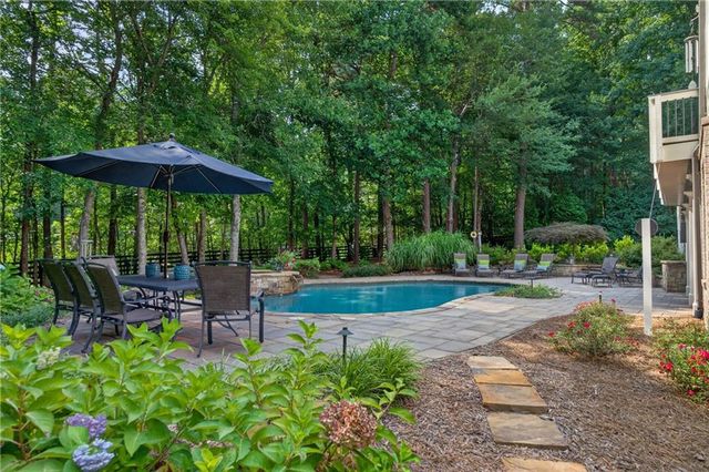 605 Hickory Mill Lane, Milton, GA 30004