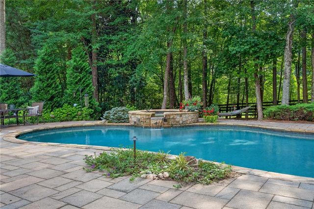 605 Hickory Mill Lane, Milton, GA 30004
