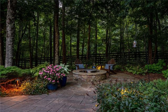605 Hickory Mill Lane, Milton, GA 30004