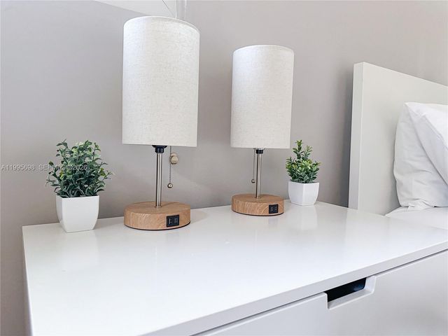 174 NE 55th St 1, Miami, FL 33137