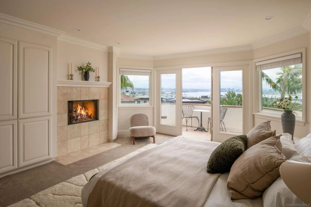 874 Harbor View West, San Diego, CA 92106
