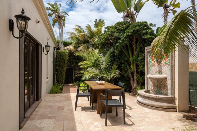 874 Harbor View West, San Diego, CA 92106