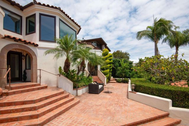 874 Harbor View West, San Diego, CA 92106