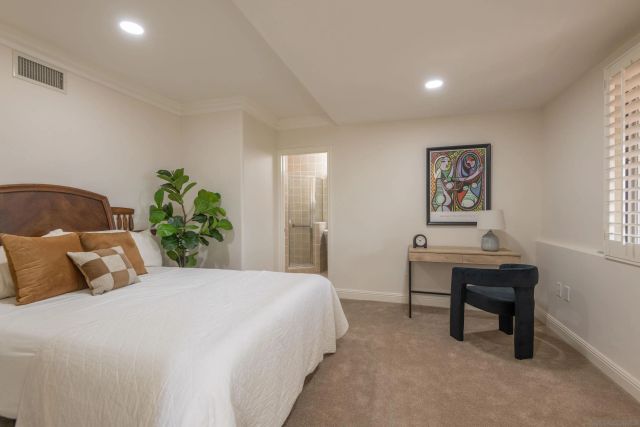 874 Harbor View West, San Diego, CA 92106
