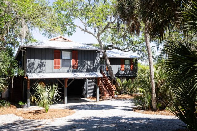 1205 Jungle Road, Edisto Island, SC 29438