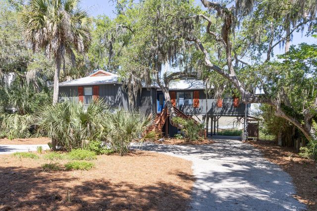 1205 Jungle Road, Edisto Island, SC 29438