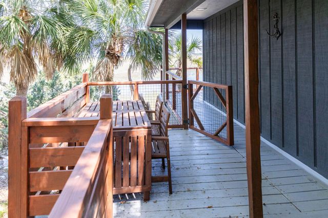 1205 Jungle Road, Edisto Island, SC 29438