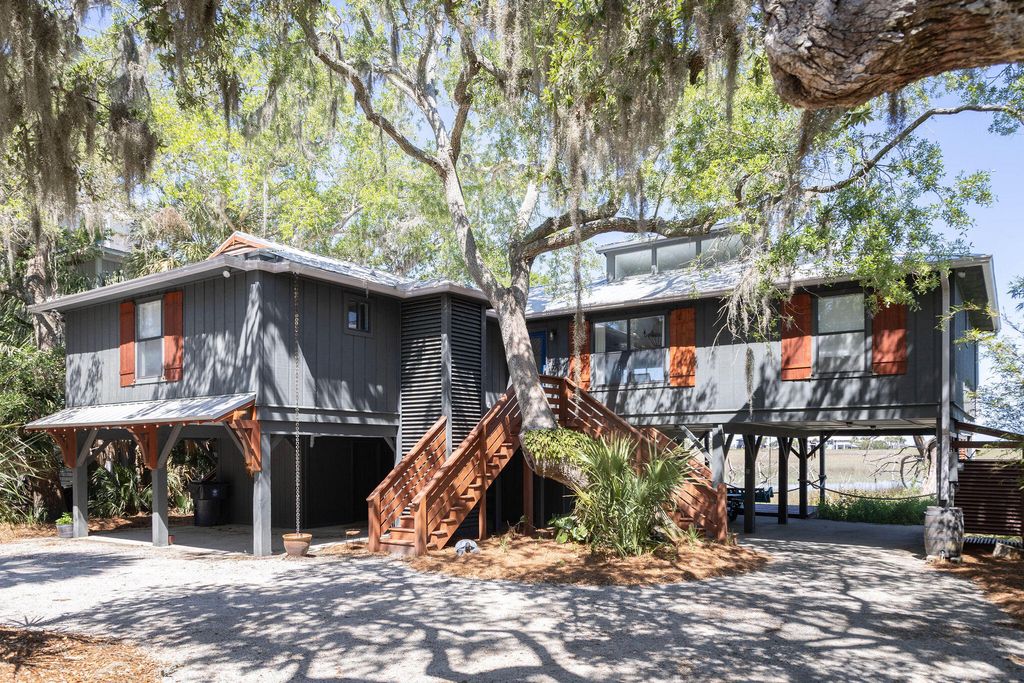1205 Jungle Road, Edisto Island, SC 29438