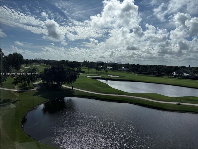 2500 NE 48th Lane 507, Fort Lauderdale, FL 33308
