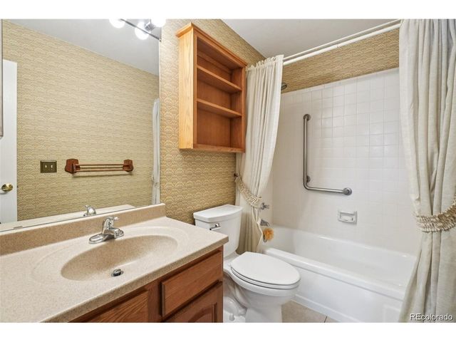 3500 S Telluride Cir A, Aurora, CO 80013