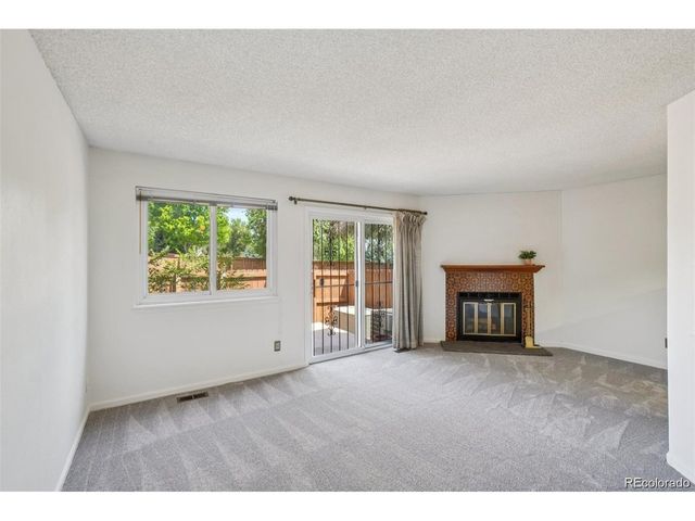 3500 S Telluride Cir A, Aurora, CO 80013
