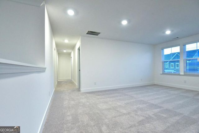 618 Caryle Trail Lane, Loganville, GA 30052