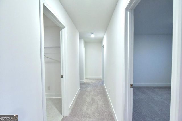 618 Caryle Trail Lane, Loganville, GA 30052