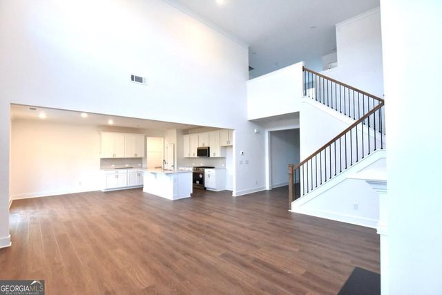 618 Caryle Trail Lane, Loganville, GA 30052