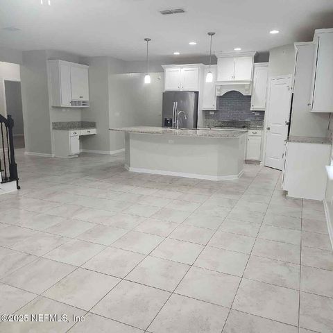 97389 HARBOR CONCOURSE Circle, Fernandina Beach, FL 32034