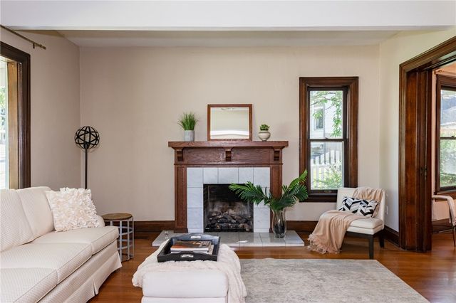 305 Oakwood Avenue, Oakwood, OH 45409