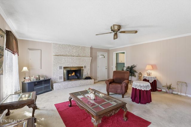 509 Kinzalow Circle, Sweetwater, TN 37874