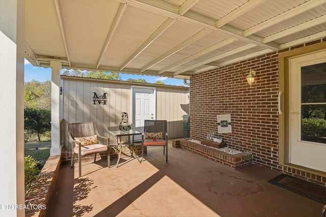 509 Kinzalow Circle, Sweetwater, TN 37874