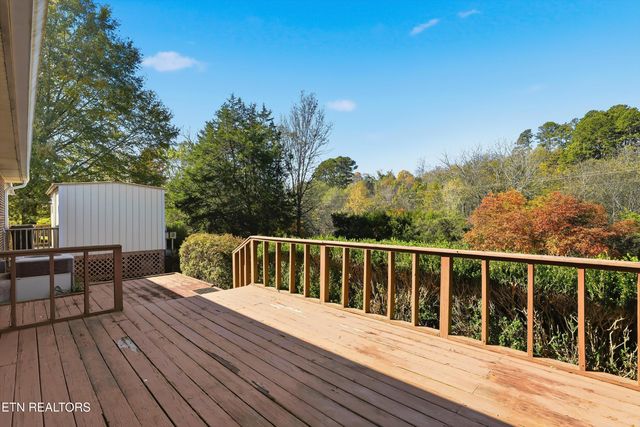 509 Kinzalow Circle, Sweetwater, TN 37874