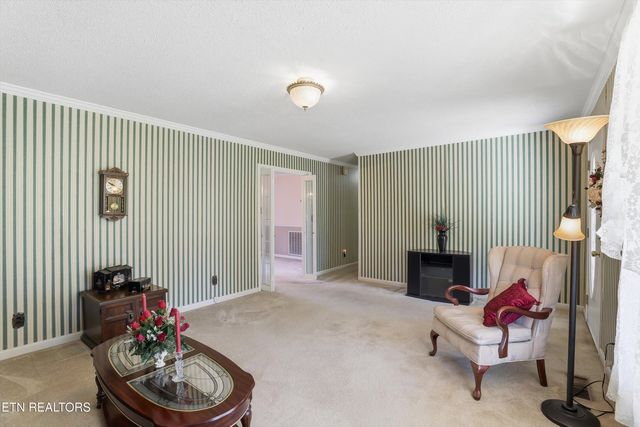 509 Kinzalow Circle, Sweetwater, TN 37874