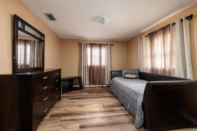 2091 62ND PLACE S, St Petersburg, FL 33712