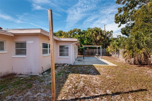 2091 62ND PLACE S, St Petersburg, FL 33712