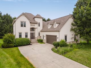 4343 Tavistock Circle, Powell, OH 43065