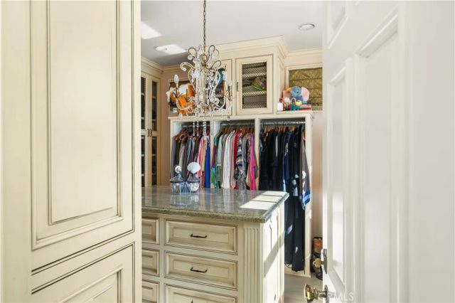 7 Crooked Stick, Newport Beach, CA 92660