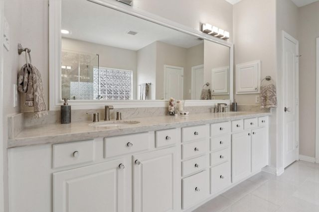 11312 Starlight Bay Street, Pearland, TX 77584