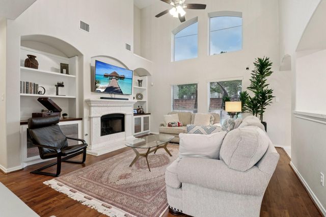 11312 Starlight Bay Street, Pearland, TX 77584