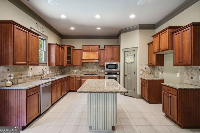 3276 Holly Glen Court, Dacula, GA 30019