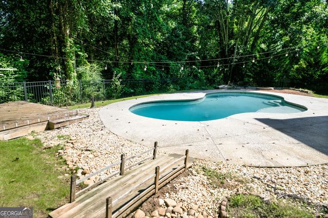 3276 Holly Glen Court, Dacula, GA 30019