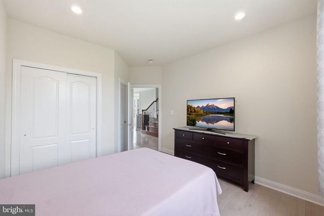 15300 TURNING LEAF PL, Haymarket, VA 20169