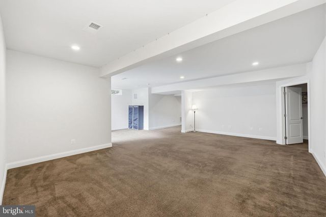 15300 TURNING LEAF PL, Haymarket, VA 20169