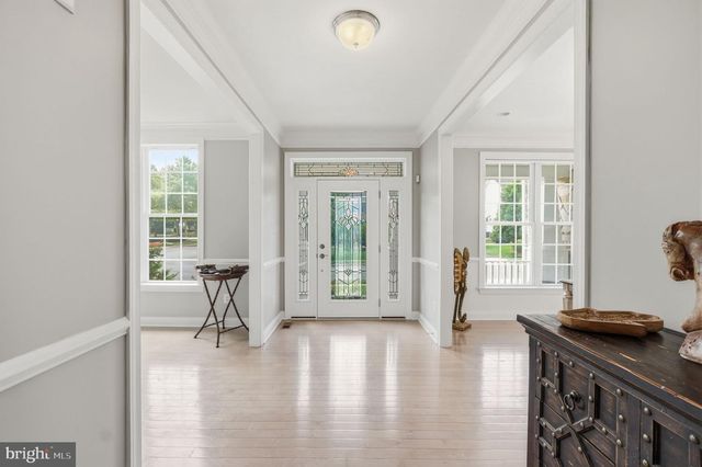 15300 TURNING LEAF PL, Haymarket, VA 20169