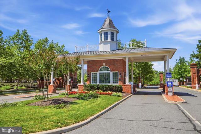 15300 TURNING LEAF PL, Haymarket, VA 20169