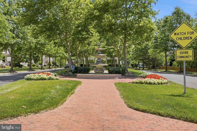 15300 TURNING LEAF PL, Haymarket, VA 20169