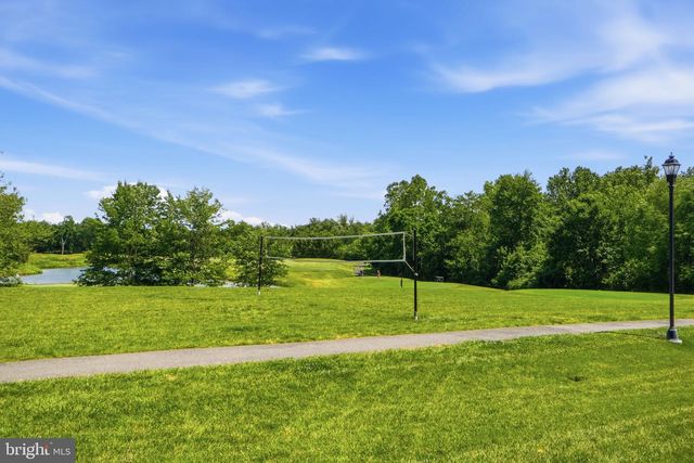 15300 TURNING LEAF PL, Haymarket, VA 20169