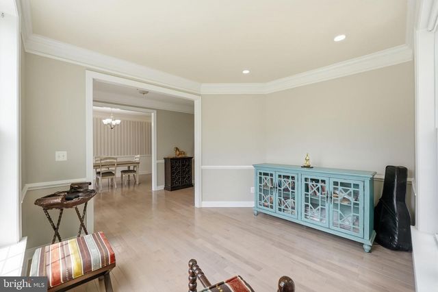 15300 TURNING LEAF PL, Haymarket, VA 20169