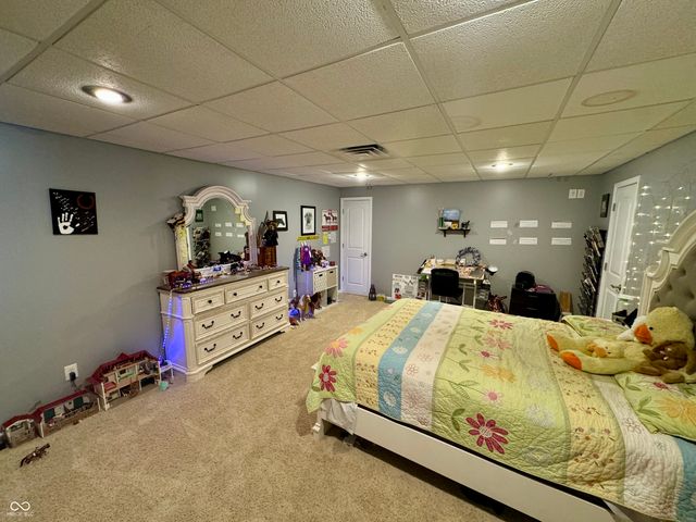 1345 S Oakridge Lane, Crawfordsville, IN 47933