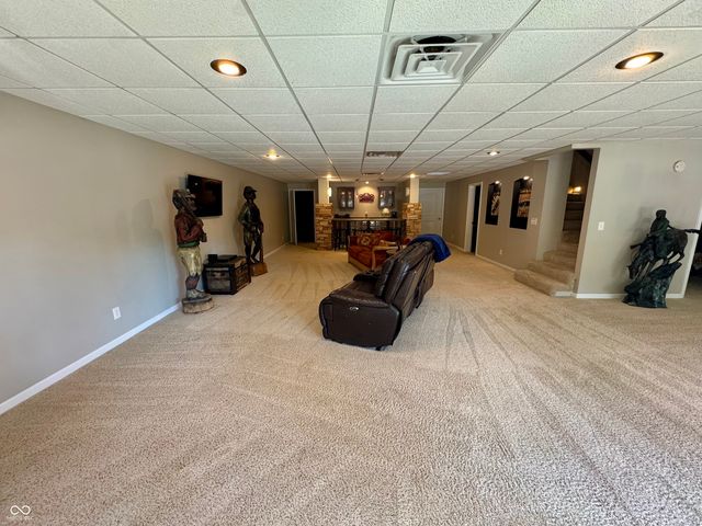 1345 S Oakridge Lane, Crawfordsville, IN 47933